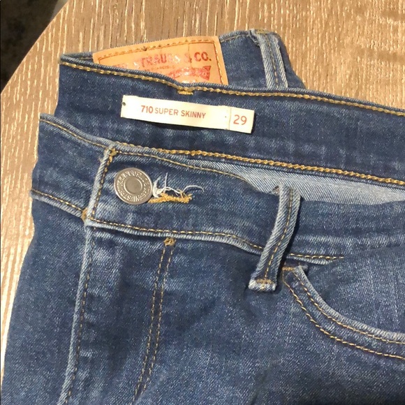 Levi’s skinny jeans - Picture 2 of 3